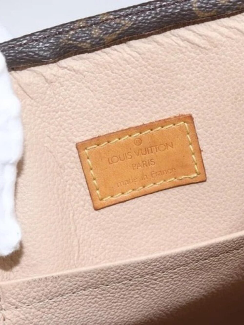 LOUIS VUITTON Monogram Sac Plat Hand Bag - Picture 9 of 16